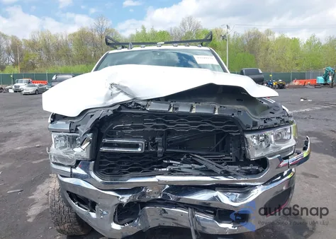 2020 Ram 2500 Tradesman 4X4 8' Box z USA, uszkodzony, nr VIN 3C6UR5HJ5LG264338